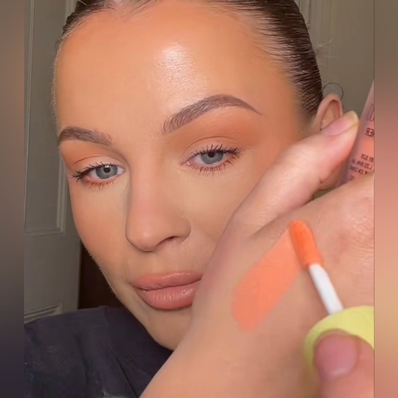 Made By Mitchell "Cape Cope With Coral" Liquid Blursh - Picture 6 of 7